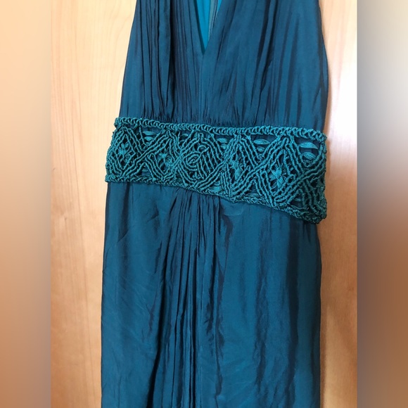 Tadashi Collection dress, size 6, 100% Silk Lining - Picture 2 of 10